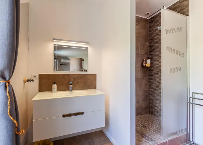Pitibi Maison D'hote 3* ساناري سور مير